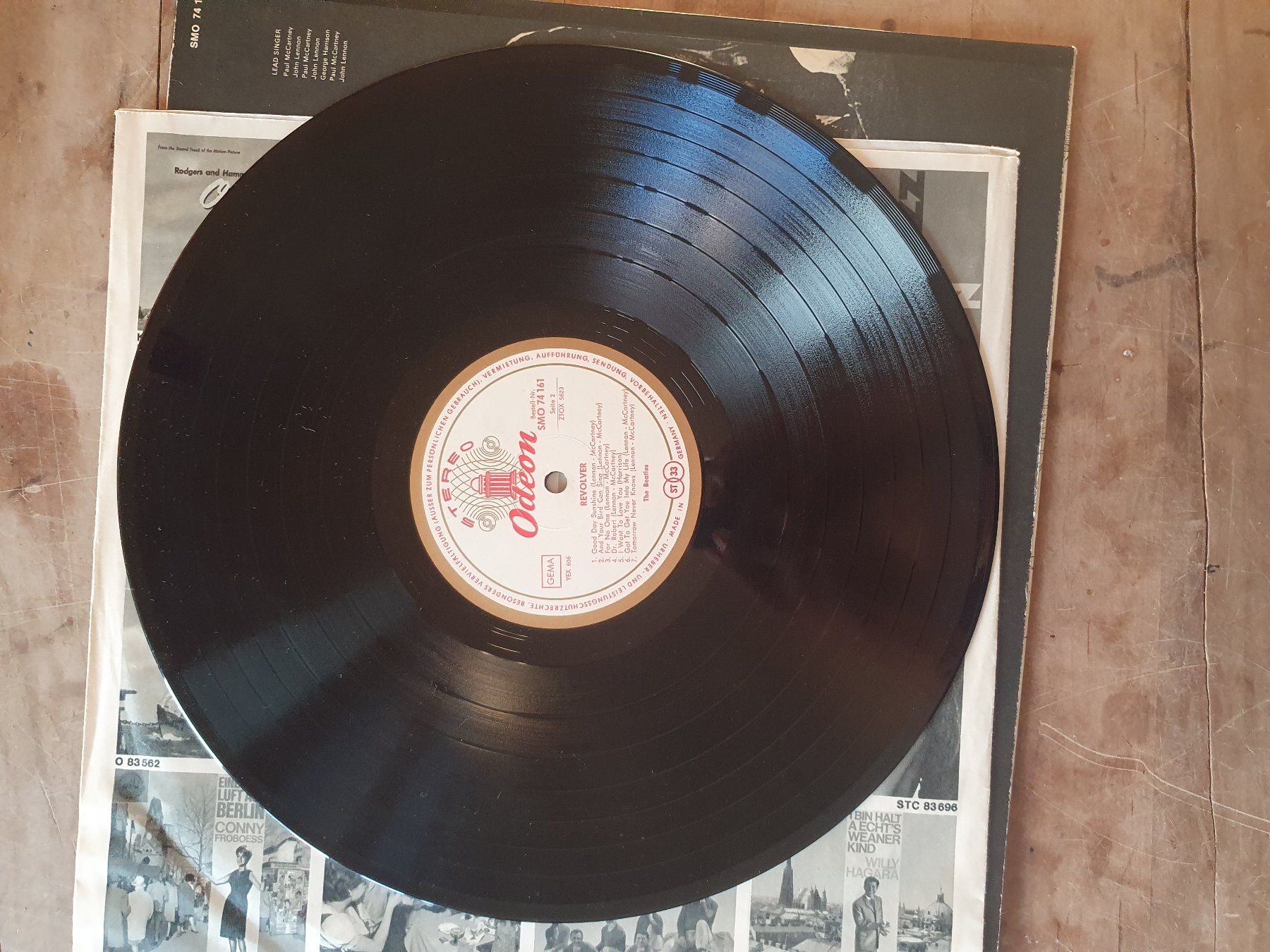 Dischi in vinile: LP The Beatles Revolver – Usato da Zürich venduto da loosebone 2