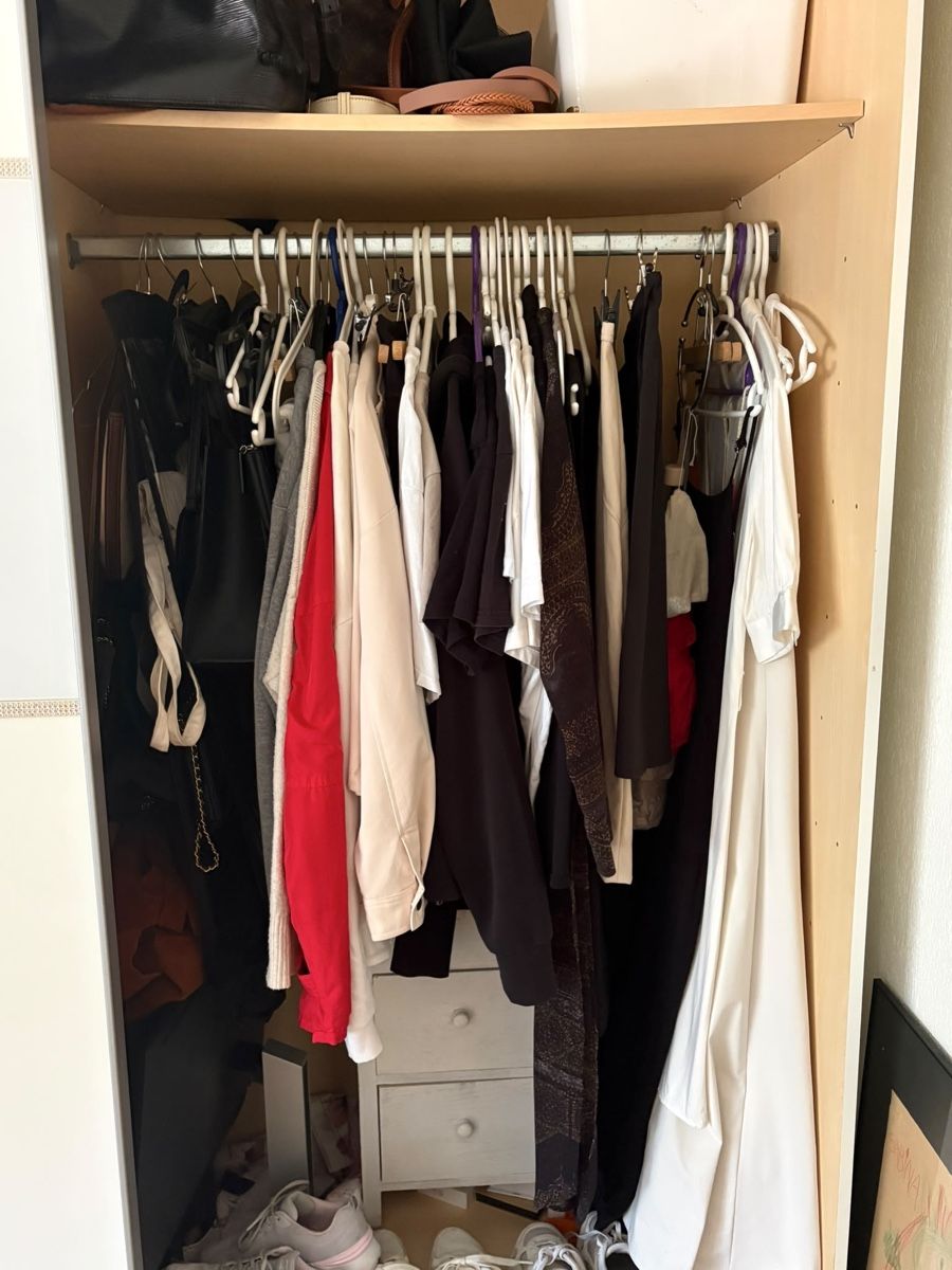 Armoires: Kleiderschrank – D'occasion à Ostermundigen par Postbote7 3