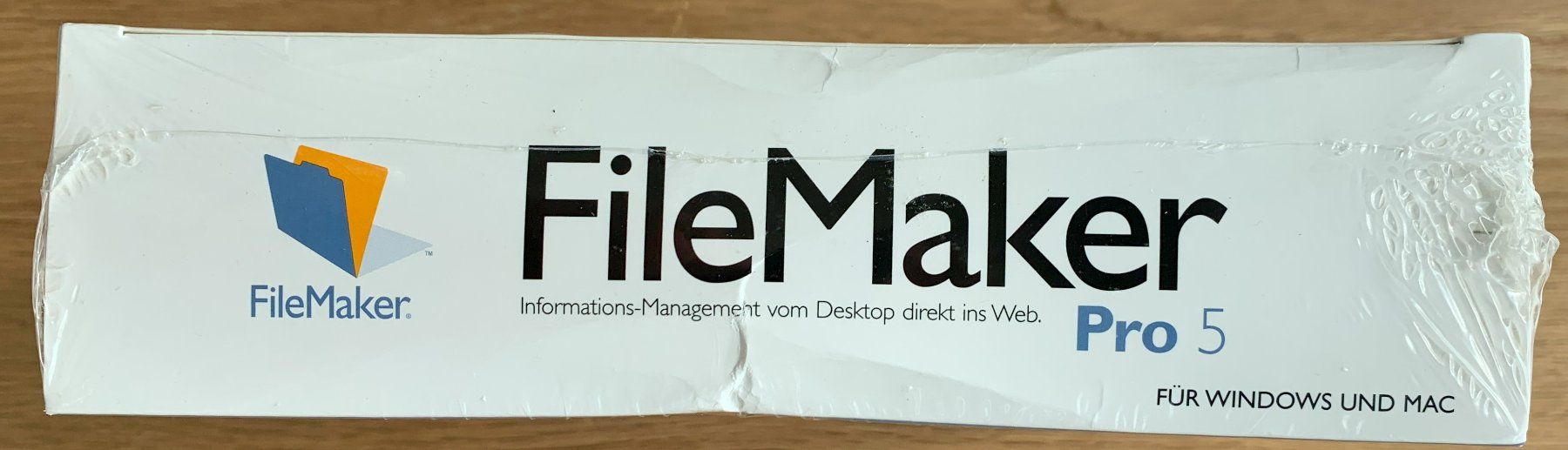 Software: Nostalgia / Windows 95 / MacOS 7 Software / FileMaker Pro 5 – Neu und originalverpackt aus Hinwil von  5