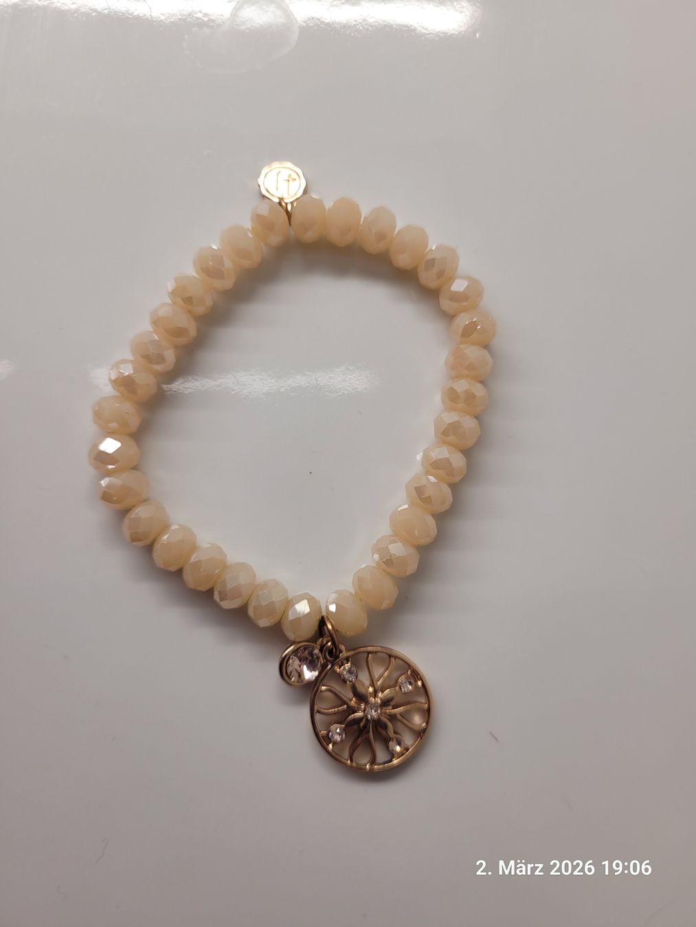 Bracciali & Braccialetti: Armband mit Anhänger – Usato da Bünzen venduto da Milly32