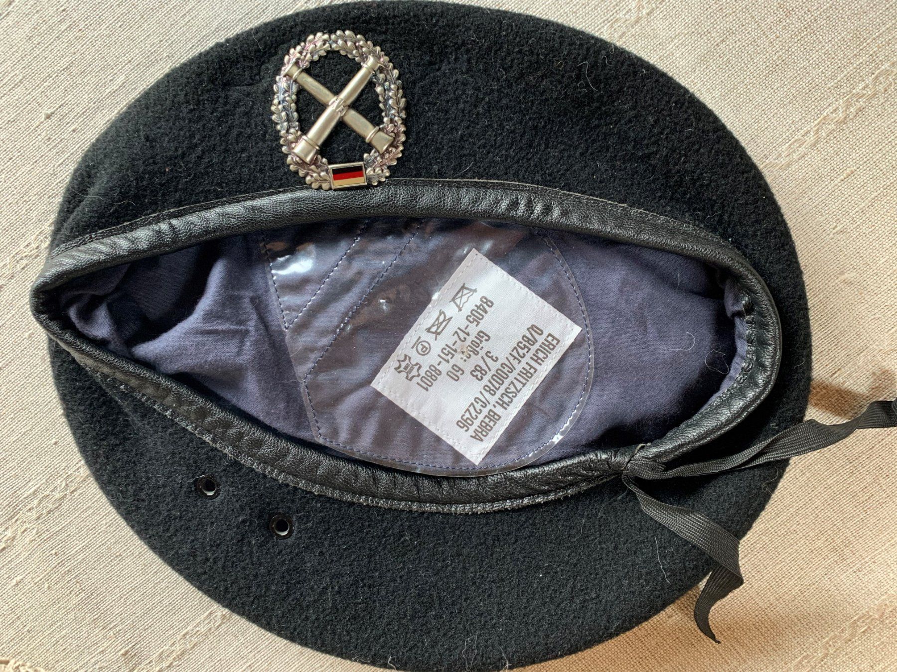 Uniformi: Béret Bundeswehr BRD – Usato da Volketswil venduto da zwitsch33