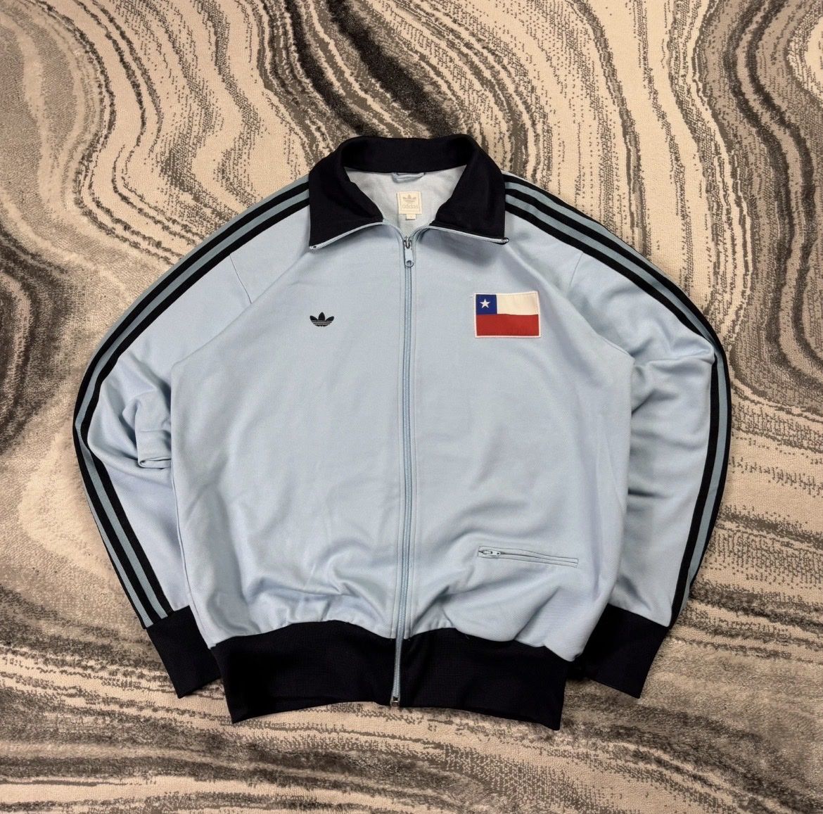 Adidas Jacken: Adidas Jacke, Chile Nationalmannschaft 2003 – Gebraucht aus Zürich von Leotoi