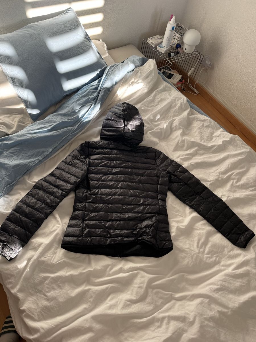 Adidas Vestes: Adidas Daunenjacke – D'occasion à Zürich par rxxel 1