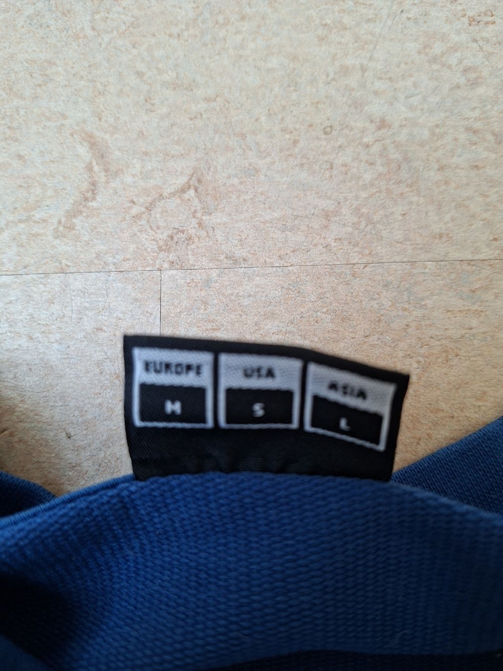 Hummel Maglioni & Felpe: Hummel Pullover, Gr. M, Blau – Usato da Klingnau venduto da vollmond36 4