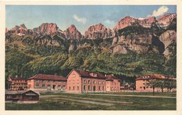Walenstadt (SG) Kaserne und Bergpanorama