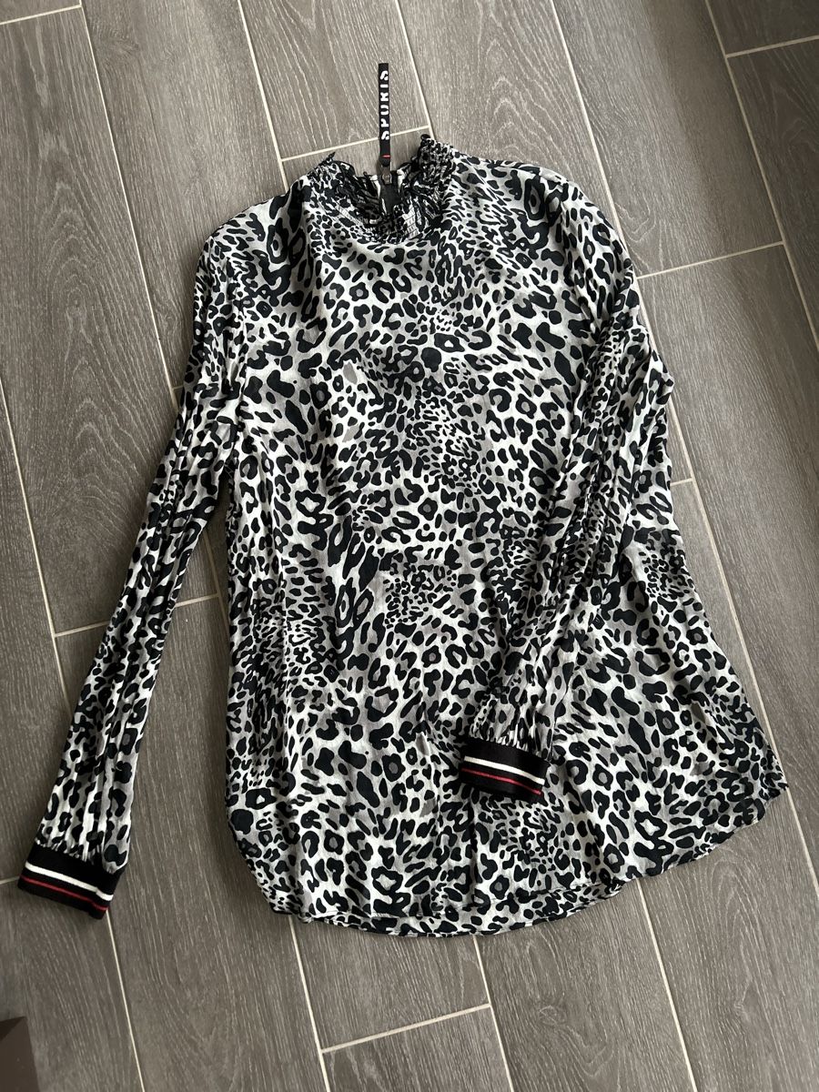 Marc Cain T-shirt: Maglione Marccain taglia S – Nuovo (secondo la descrizione) da Locarno venduto da Matic04 3