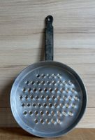 Spätzle ALU-Pfannenaufsatz 18.0 cm - 21.5 cm, Vintage
