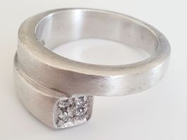 Silberring 925 mit Zirkonia Steinen, Grösse 17.4mm💍