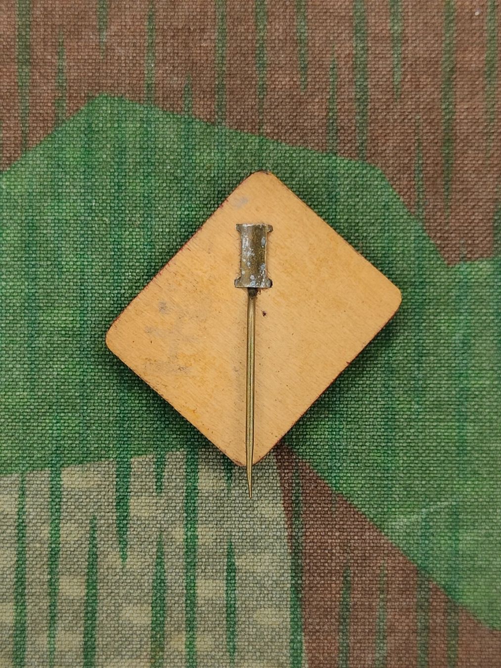 Schweizer Armee Uniformi: Abzeichen Winterhilfe 1941 – Usato da Bauma venduto da SwissMilitaria 1