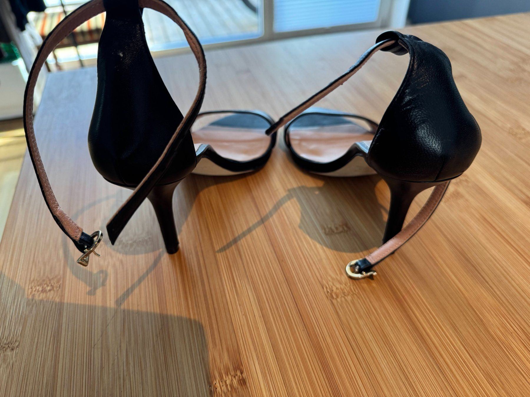Scarpe da donna: NEUE WUNDERSCHÖNE STILETTOS – Nuovo (secondo la descrizione) da Urtenen-Schönbühl venduto da Wiha 2