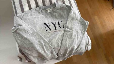Sweatshirt NYC Lower Manhattan grau gebraucht