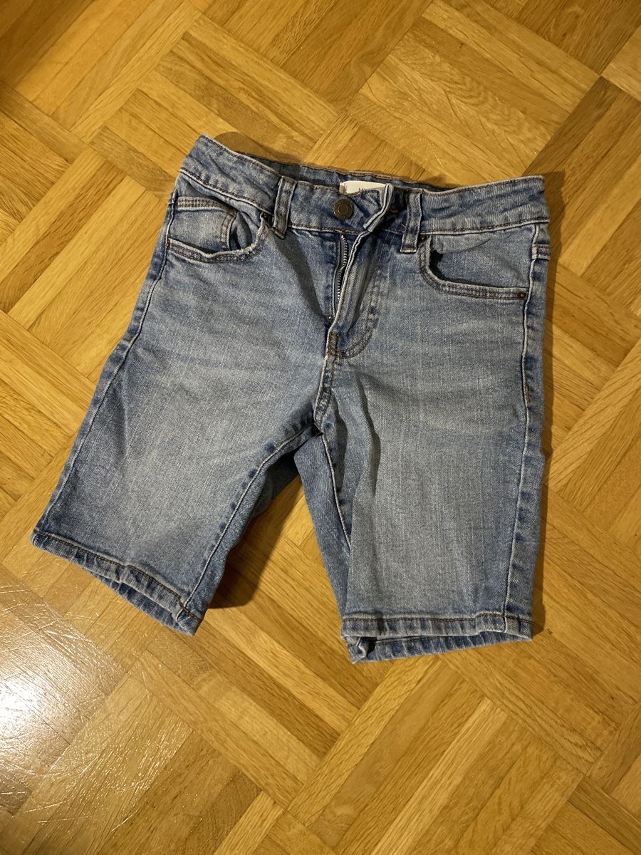 Hosen: Shorts 140cm – Gebraucht aus Wolhusen von Subi688
