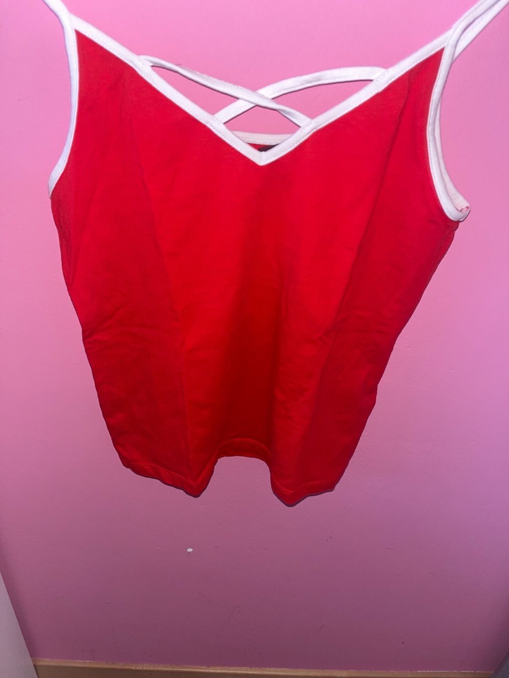 Tally Weijl Top: Crop Top Tally Weijl – Nuovo (secondo la descrizione) da Zürich venduto da bia_6kmj