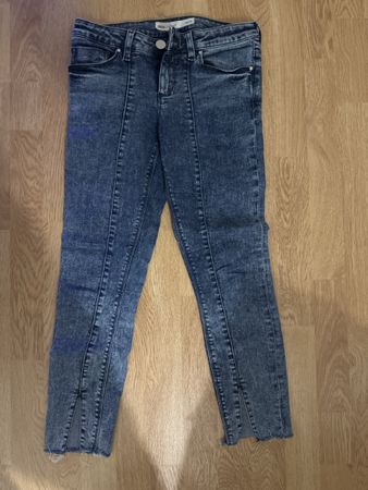 ASOS Jeans Gr. 26/28, Acid-Wash Optik, Top Zustand!