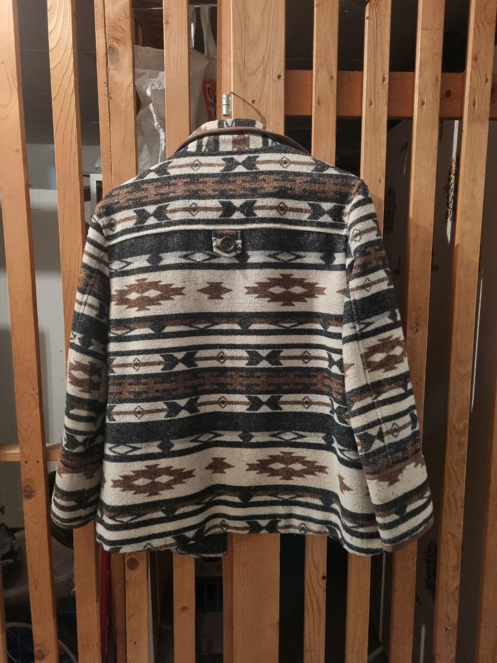Mäntel: Vintage Winterjacke Gr. 40 Retro-Stil – Gebraucht aus Zürich von cle_7zph 2