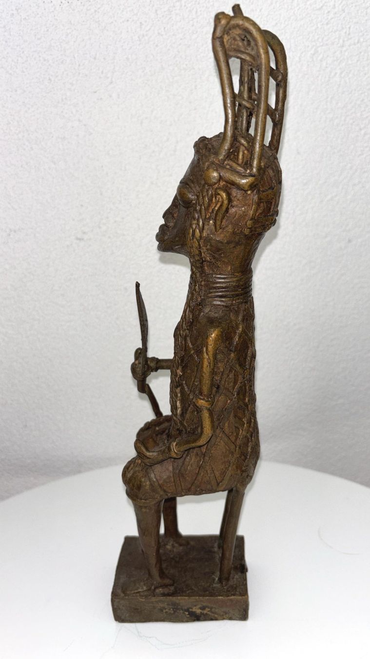 Statuette: Afrikanische Bronzefigur | Handarbeit | H 35 cm – Usato da Sommeri venduto da Plutus09 4