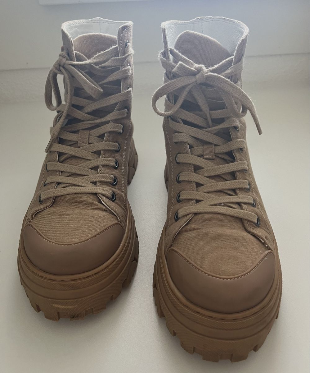 Patrizia Pepe Scarpe da donna: Patrizia Pepe Sneaker Boots beige Gr. 39 – Usato da Wilen b. Wollerau venduto da kar_8vzh 3
