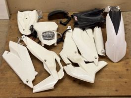 Original SWM SM 125 R Verkleidungssatz komplett 2023