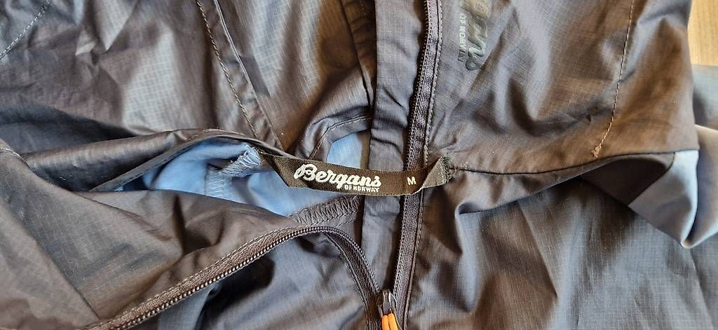 Bergans Giacche: Bergans Slingsby Ultra Lady Jacket – Usato da Effretikon venduto da suhini01 2
