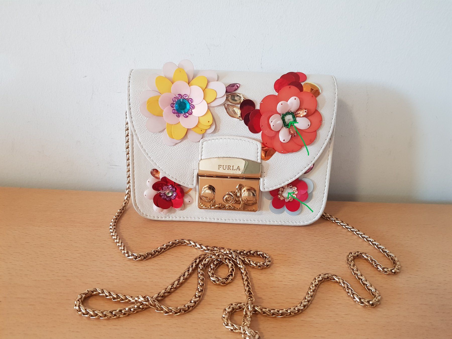 Furla Borse da donna: Furla Leder Umhängetasche – Usato da Basel venduto da Birs868 1
