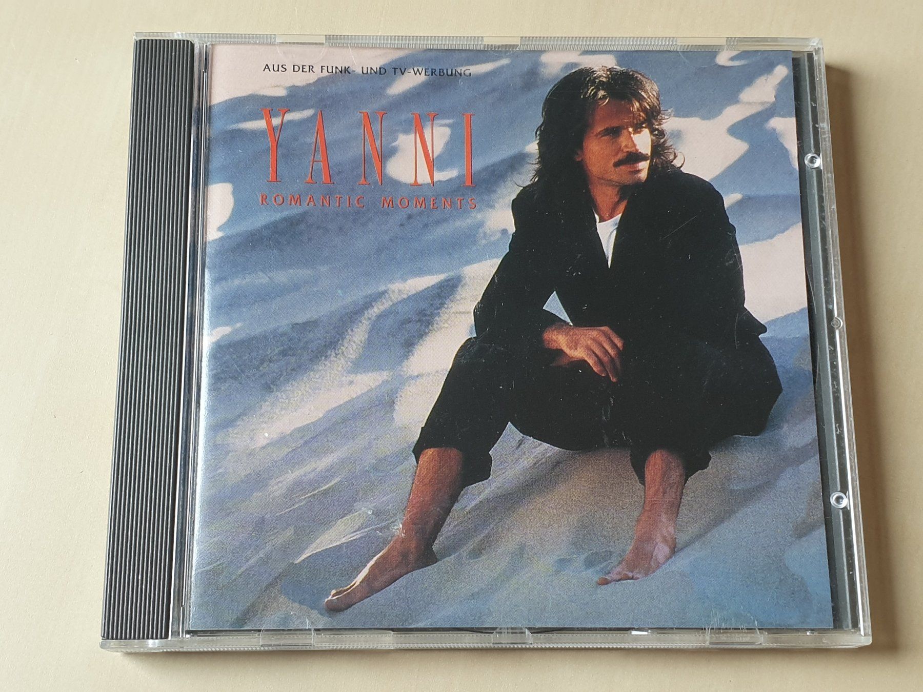 CD: Yanni Romantic Moments – Usato da Stansstad venduto da collectorsshop