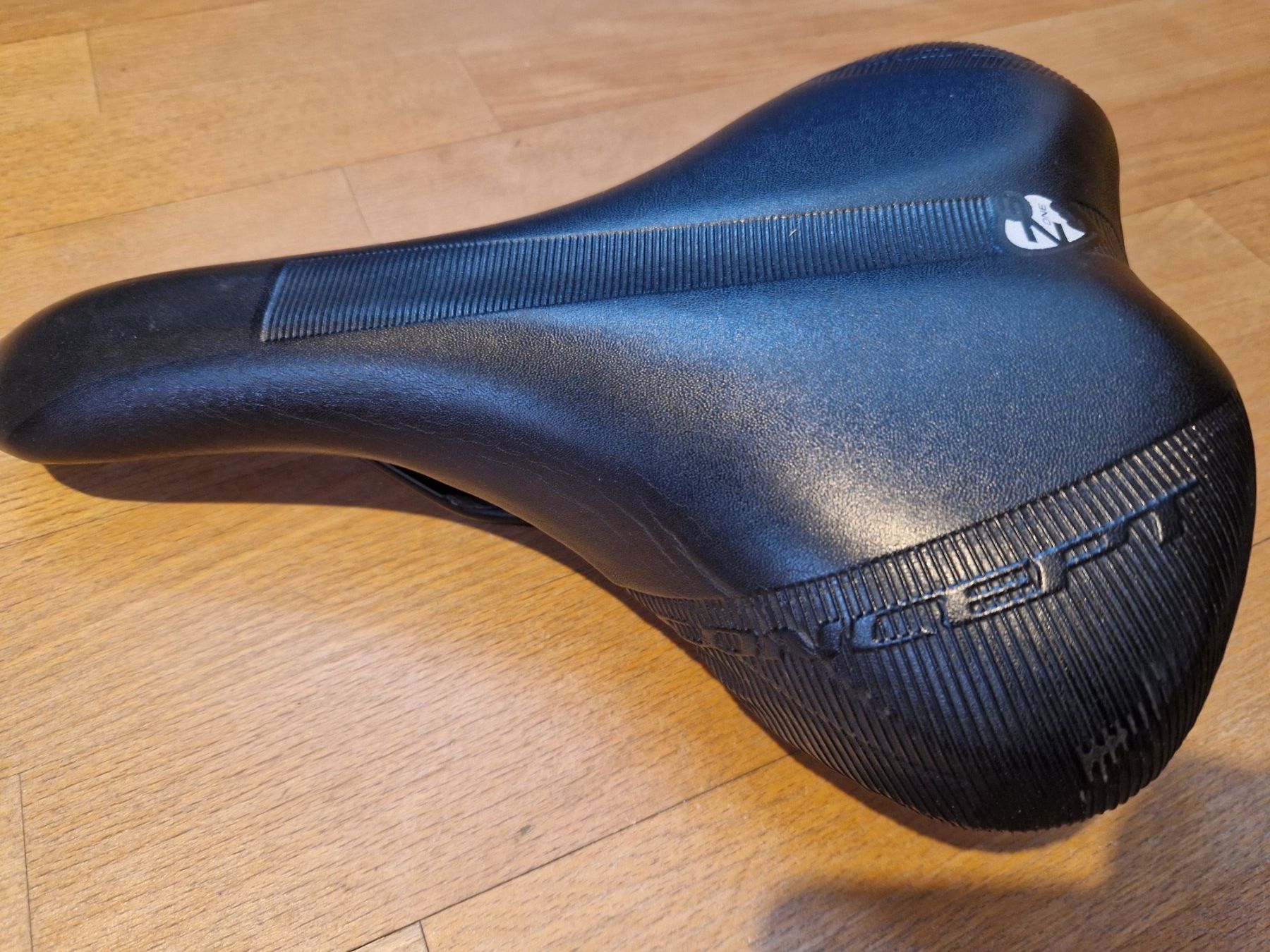 Pezzi di ricambio: Fahrradsattel Damen   Contec  Schwarz – Usato da Münsingen venduto da Geeskile