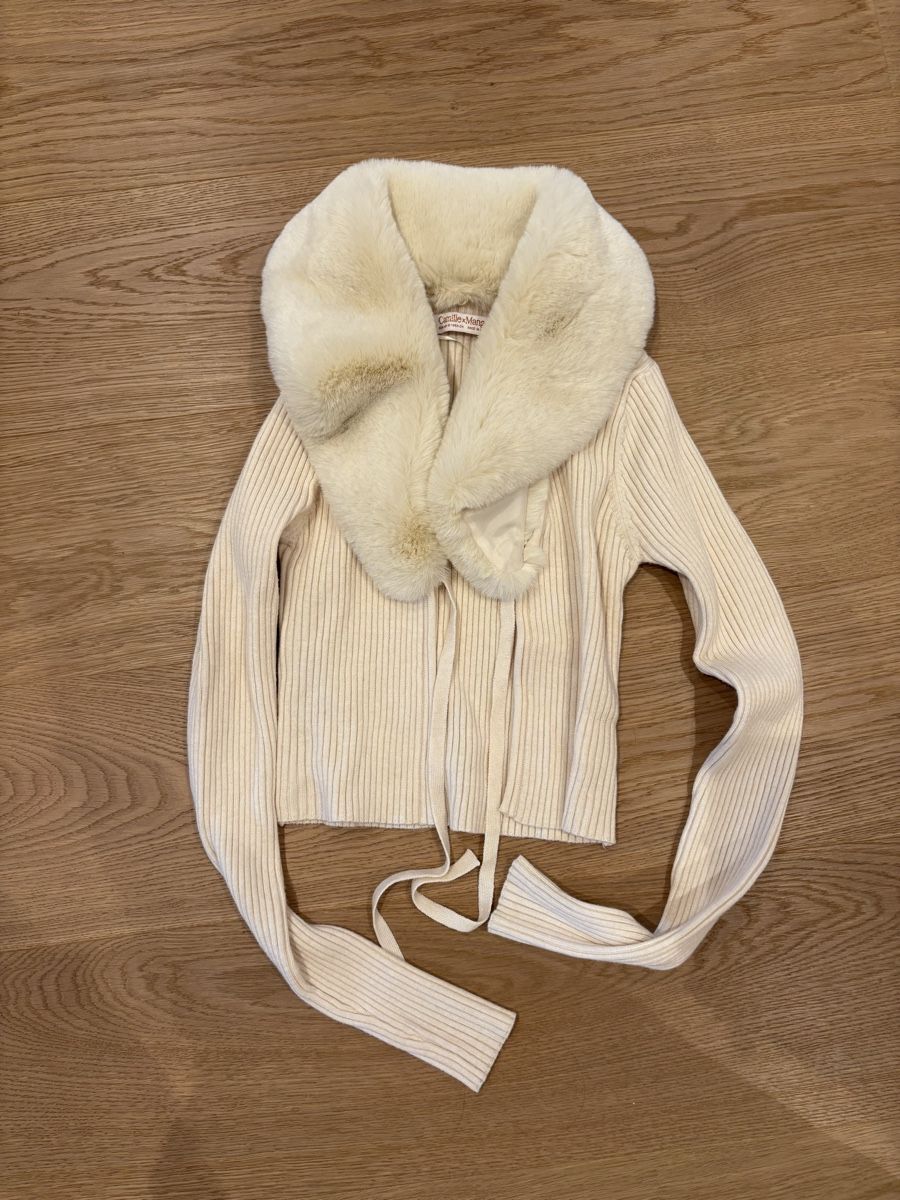 Mango Pullover & Sweatshirts: Camille Charriere x Mango sweater – Neu (gemäss Beschreibung) aus St. Gallen von ott_f827