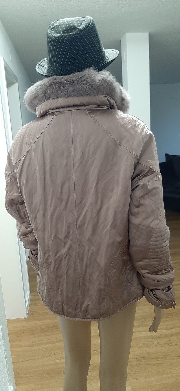 Giacche: TUZZI Jacke rose mit Pelz ,Gr.38 – Nuovo (secondo la descrizione) da Gachnang venduto da sib_9f2l 1