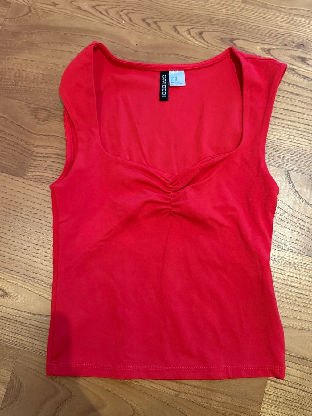 H&M Top: Crop Top, size XS – Usato da Sissach venduto da laura.x4