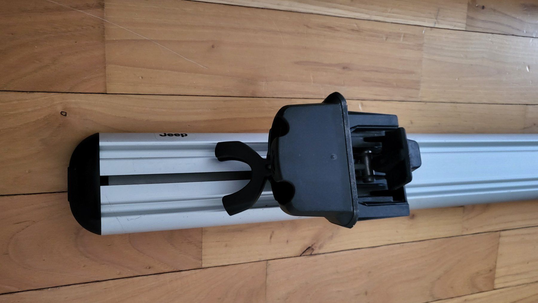 Portapacchi: Jeep Dachträger – Usato da Hombrechtikon venduto da BMSI 2