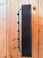 Wandgarderobe mit Verstaukorb