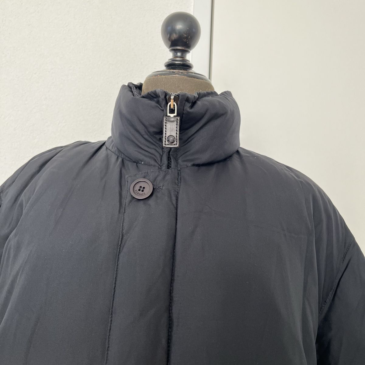 Versace Giacche: Gianni Versace silk puffer – Usato da Zug venduto da saskia-chiara 1