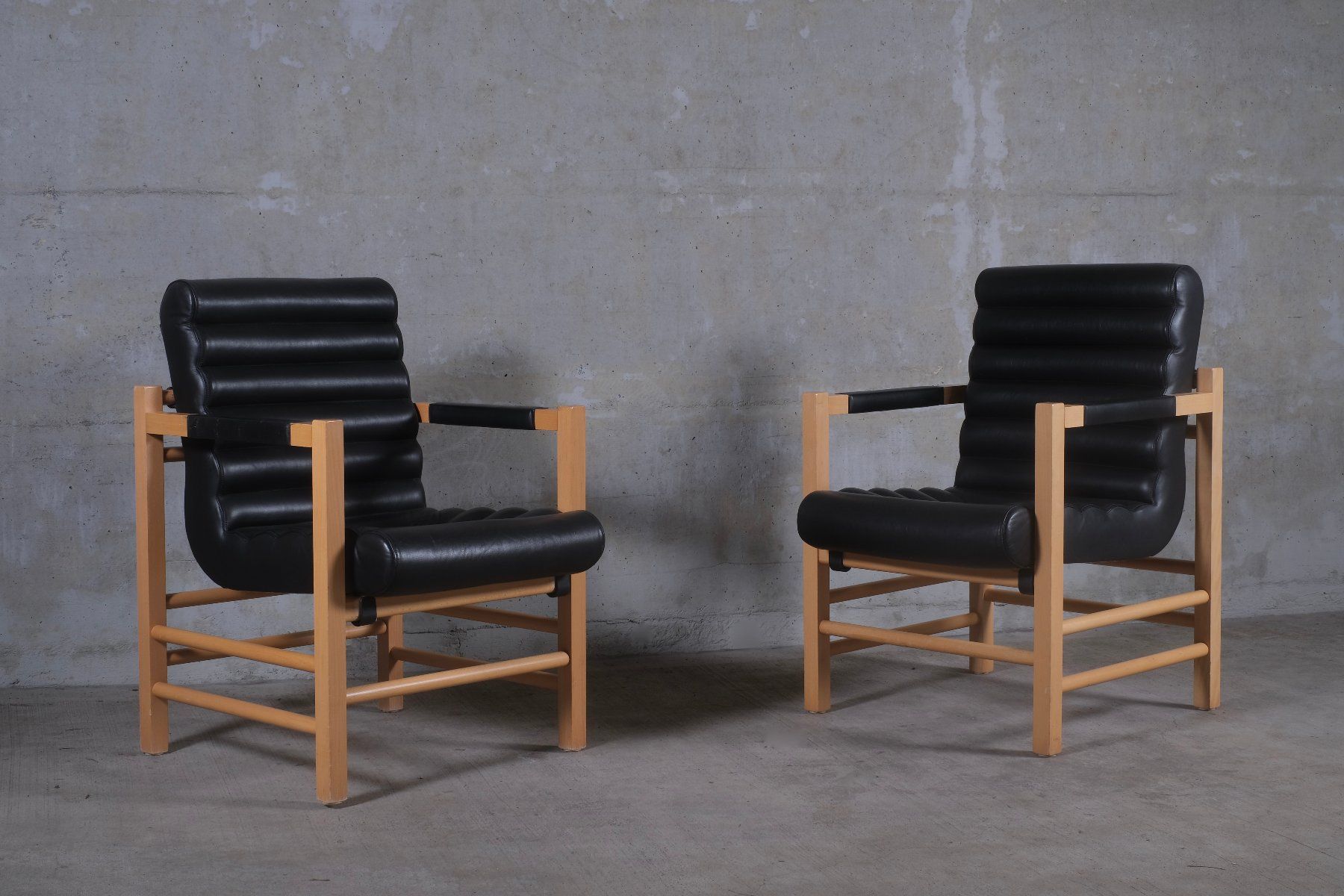 Sessel: 6 SESSEL ERNST GISEL LEDER SCHWARZ – Gebraucht aus Zürich von mrbluewave