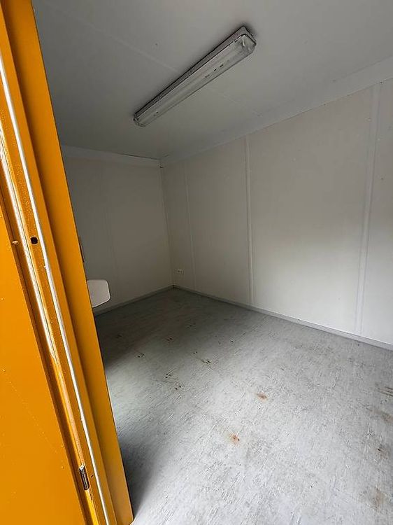 Contenitori edile: Bürocontainer 20' Mannschaftscontainer 6m – Usato da Laufen venduto da BischagAG 3