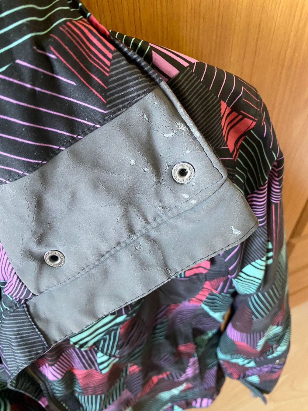 Jacken: Powerzone Winterjacke, Grösse M, bunt gemustert – Gebraucht aus Zürich von Ma_Go 1