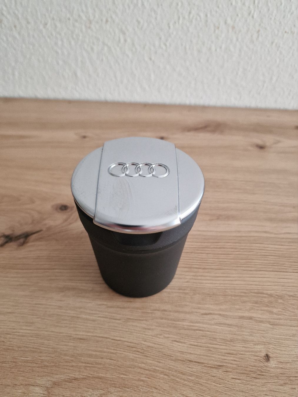 Audi Alle Autoersatzteile: Audi Aschenbecher – Gebraucht aus Wil SG von aerofire 1