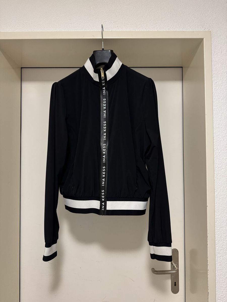 Ina Kess Giacche: INA KESS CARRYOVER SIGNATURE Jacket – Usato da Spreitenbach venduto da Mutter001 1