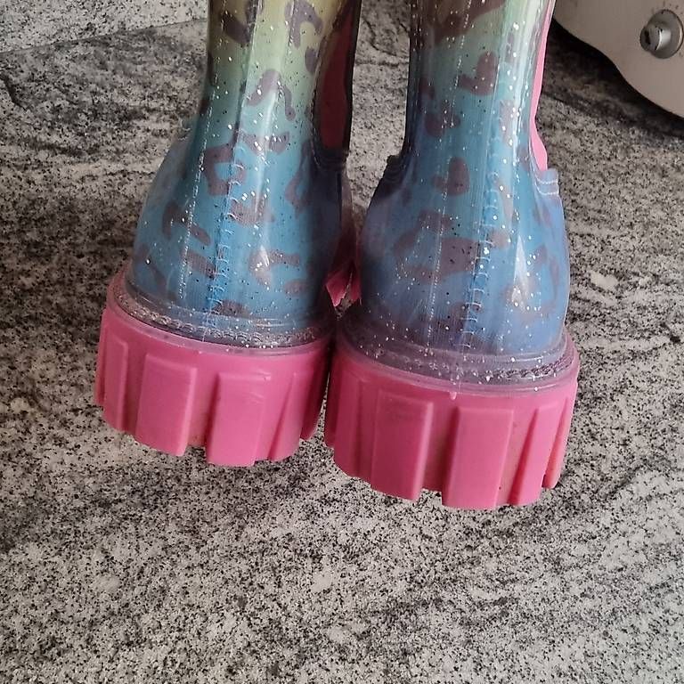 Schuhe für Mädchen:  gummistiefel  gr.38 – Gebraucht aus Bassersdorf von Roman_Ariel 2