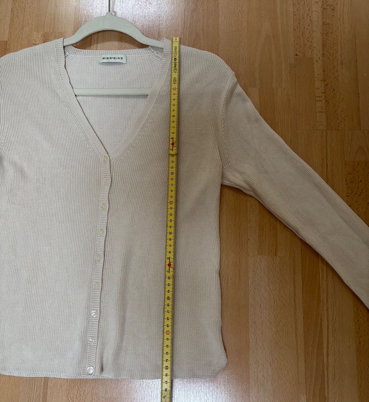 Repeat Giacche: Repeat - Strickjacke - 100% Seide - Ecru - Gr. 40 – Usato da Zofingen venduto da Justizia_01 2