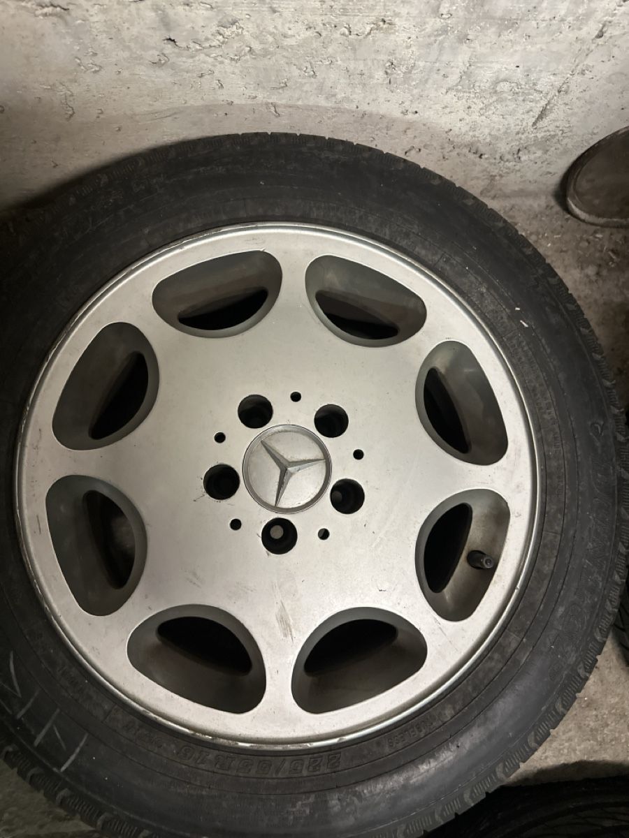Mercedes-Benz Jantes: Mercedes Alufelgen  – D'occasion à Gelfingen par Zizo15 3
