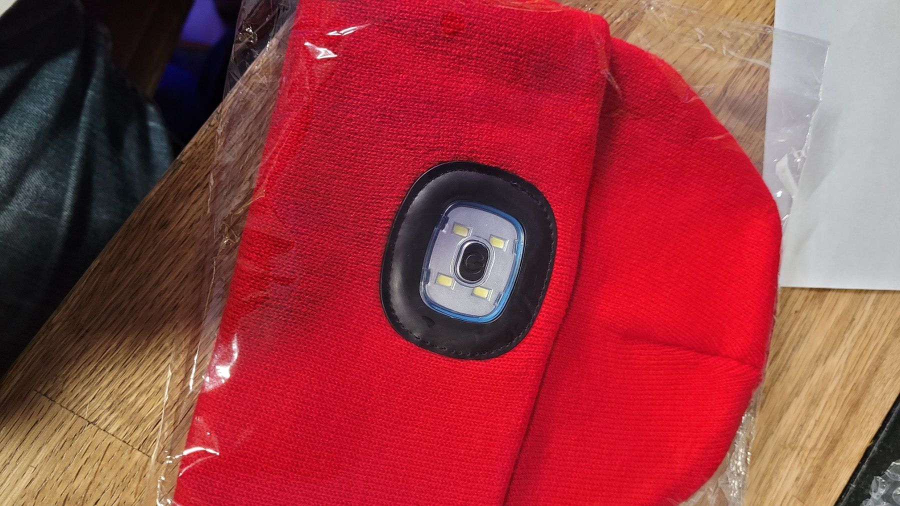 Copricapi, berretti & cappellini: Bonnet avec lampe led – Nuovo e nell'imballaggio originale da Saxon venduto da Sebdem 4