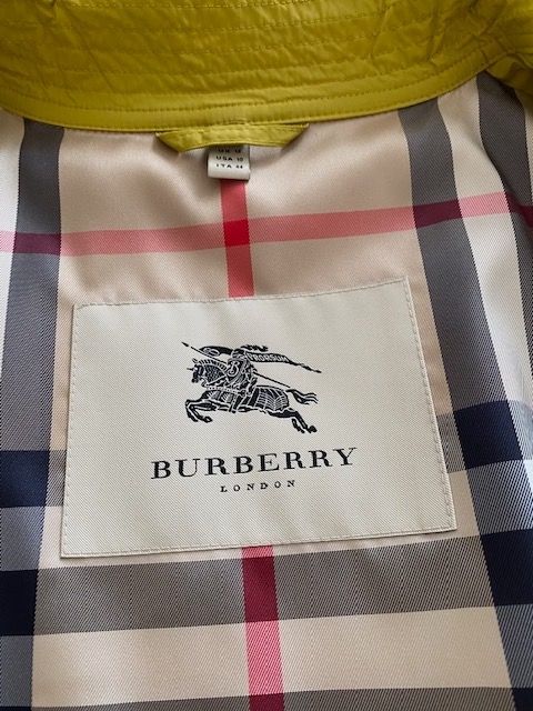 Burberry Mäntel: Burberry Regentrenchcoat NEU – Neu und originalverpackt aus Gossau SG von breja 5