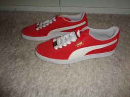 *** Herren Sneackers *** / Puma Suede / Rot / Neu