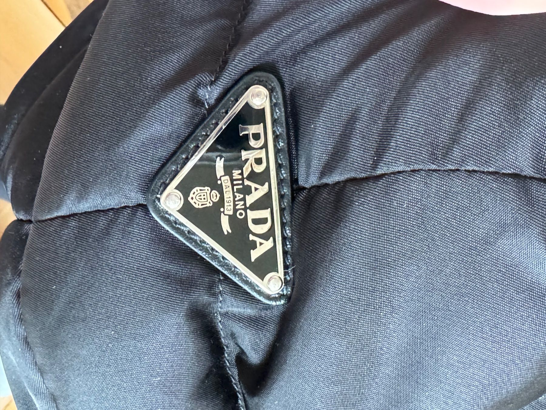 Prada Sacs: Prada Tasche – D'occasion à St. Gallen par nin_q2jk 3