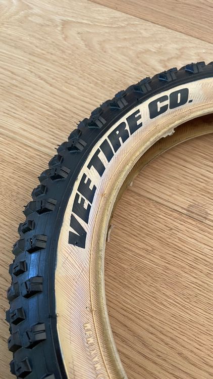 2 Vee Crown GEM 20x2.25 Bike Tires Folding Dual Control Compound MTB - Foto 7