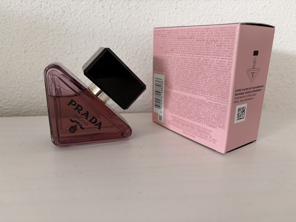 Prada Profumi & Eau de Toilette: Prada Paradoxe Eau de Parfum 30 ml neu mit Verpackung – Nuovo (secondo la descrizione) da Kradolf venduto da bstr.9105 2