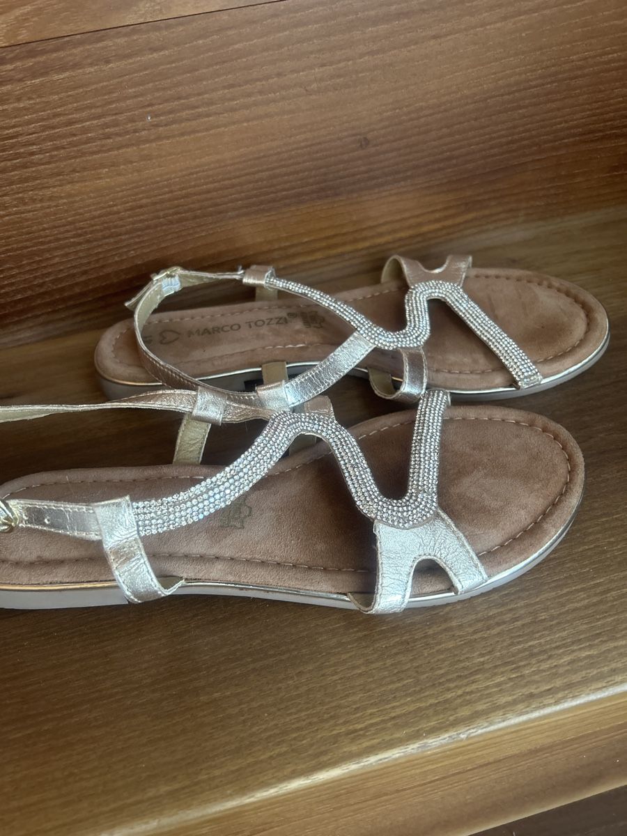Scarpe da donna: Marco Tozzi Sandalen 41 – Usato da Maloja venduto da liv_5gzx