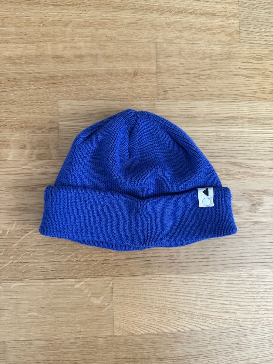 Adidas Copricapi, berretti & cappellini: Adidas Beanie Blue – Nuovo (secondo la descrizione) da Ostermundigen venduto da Alex_ngtran