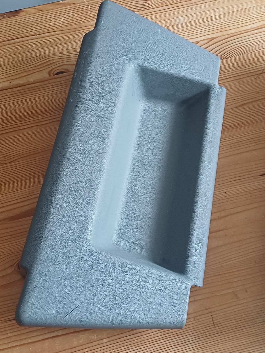 VW Alle Autoersatzteile: VW Multivan T5 2003-2009 Sitz Verkleidung  – Gebraucht aus Domat-Ems von Waterbikes 5