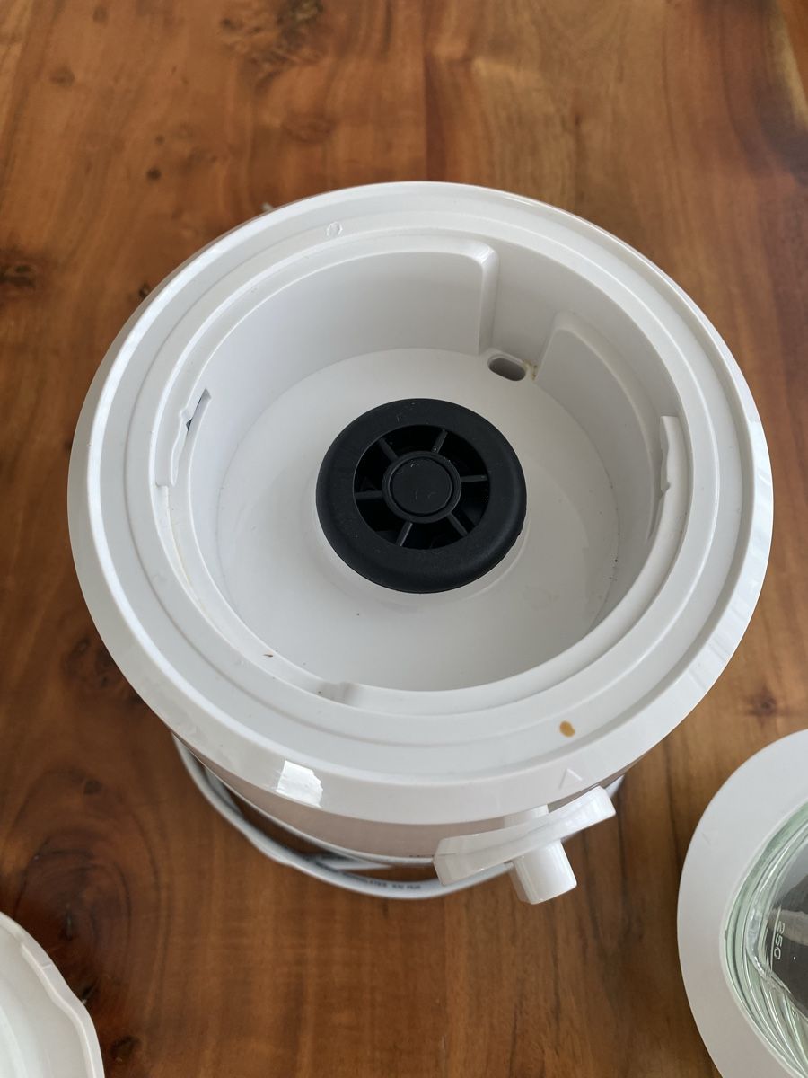 Braun Elettrodomestici da cucina: Standmixer/ Smoothiemaker von Braun – Usato da Kloten venduto da SalomeSommer 5